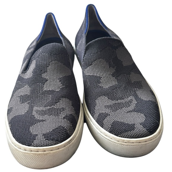 Rothy's Size 7 Women’s Sneakers Slip On Platform Shoes Gray Black Camo Print - Picture 2 of 8